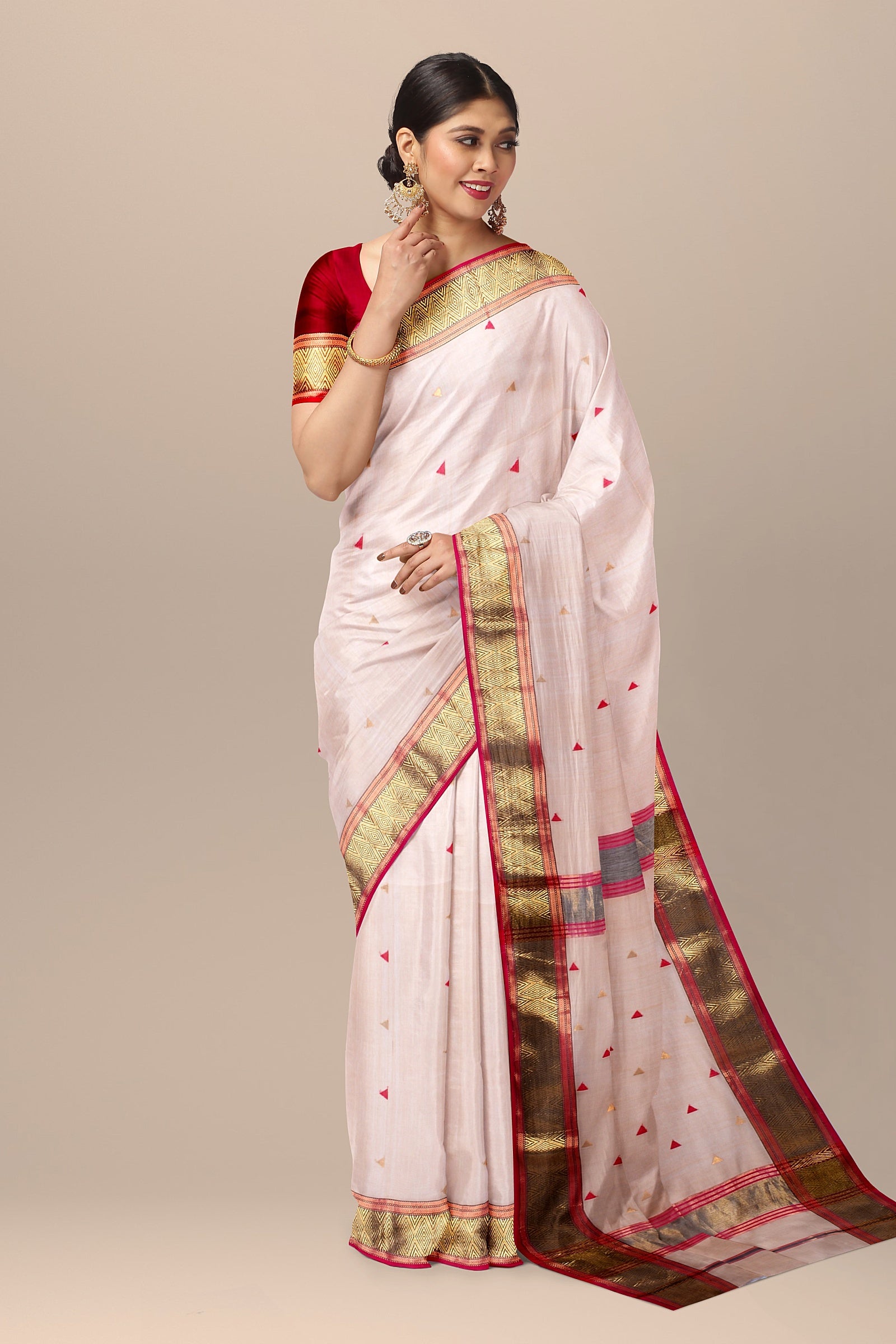 Handwoven Beige Color Sausar Silk Saree SKU- BS10010 - Bhartiya Shilp